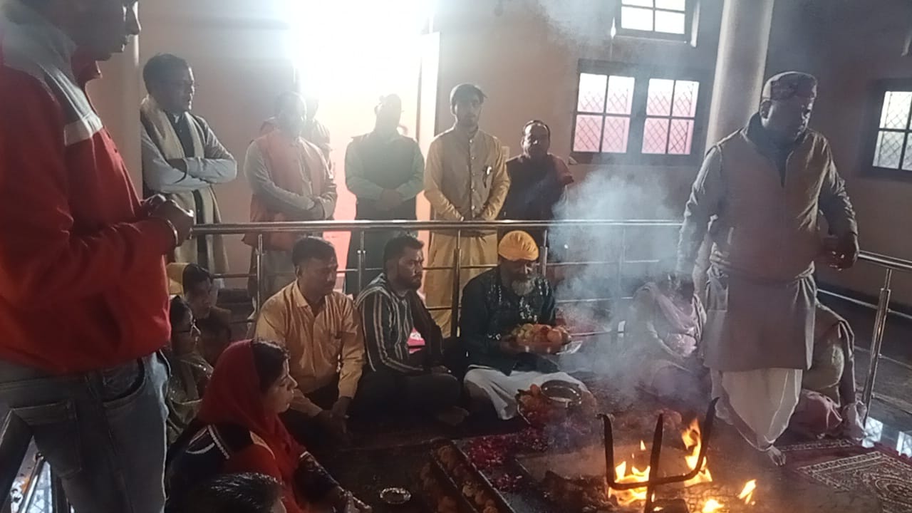 चातुर्मास की समाप्ति पर श्री हंस गोवत्स धाम गौशाला में विशाल भंडारे का आयोजन