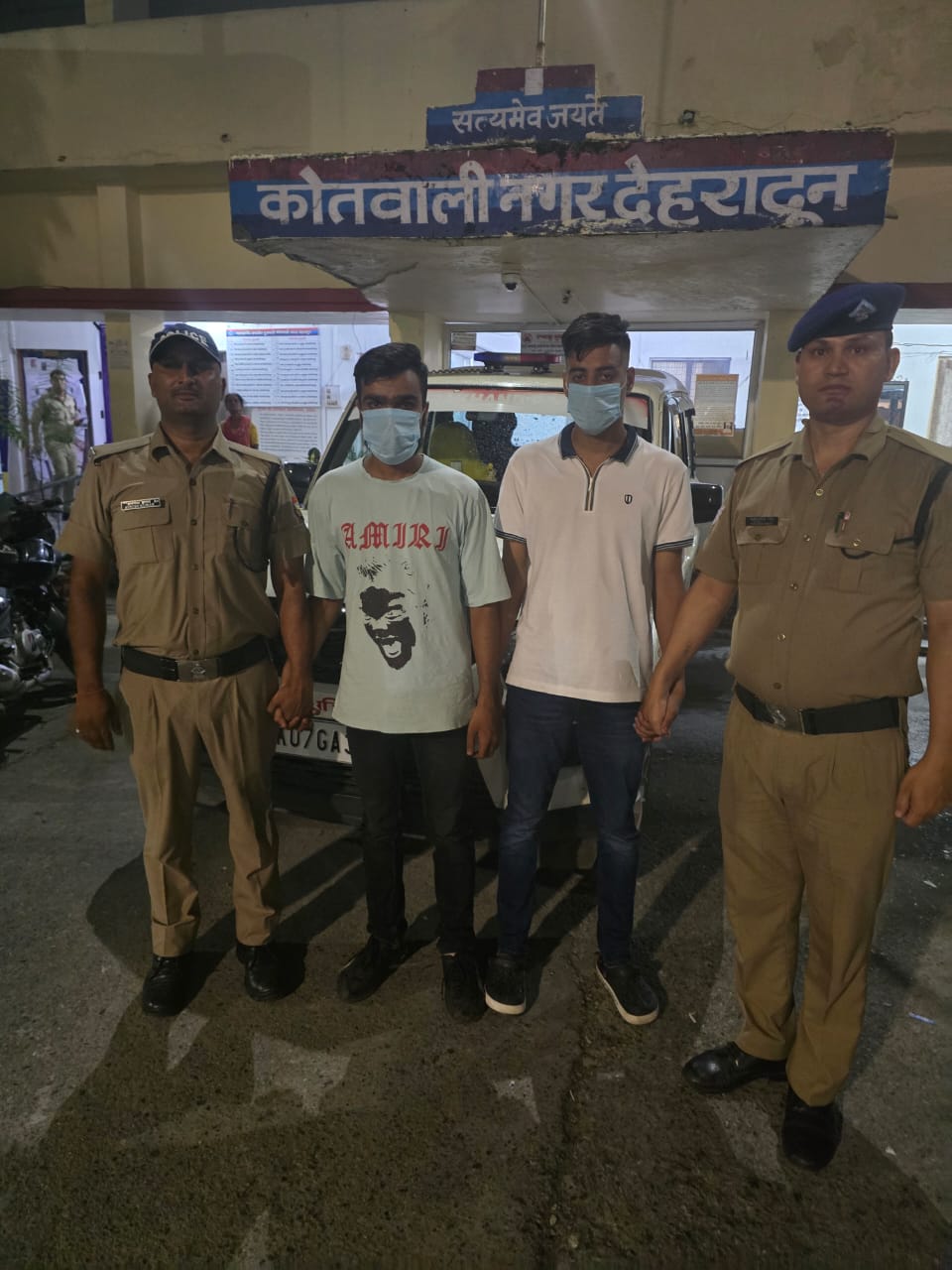 गणेश महोत्सव में दबंगई दिखाने वालो के सर से 24 घंटे में दून पुलिस ने उतारा दबंगई का भूत