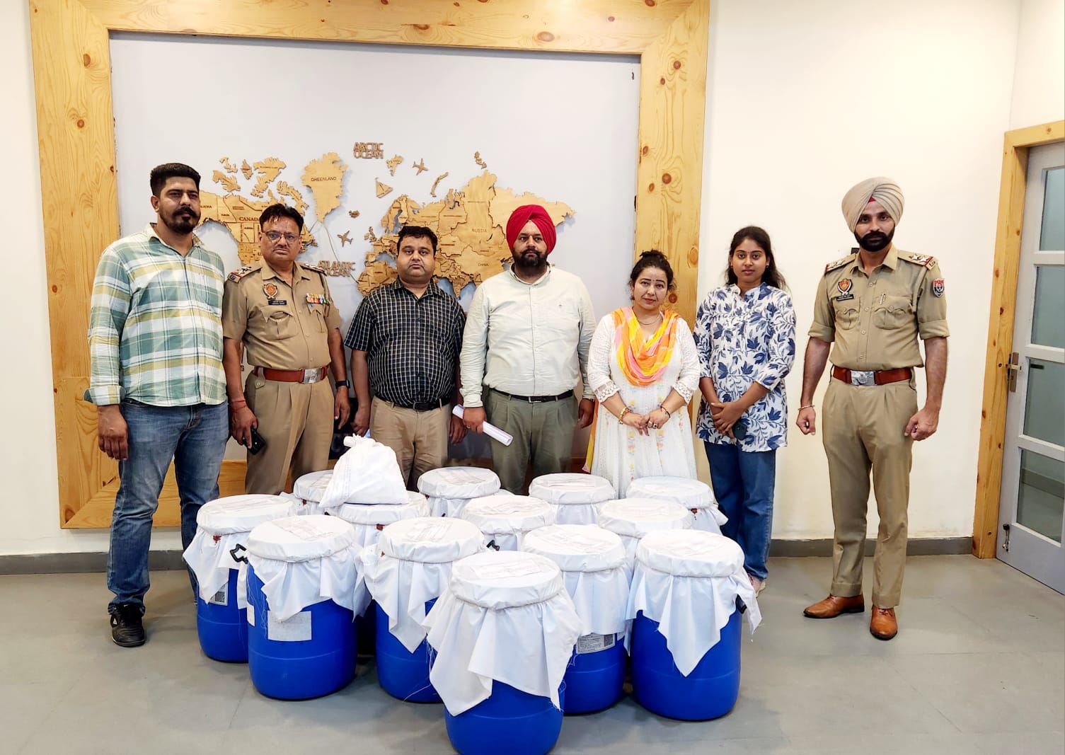 ड्रग इंस्पेक्टर ने 3 लाख से ज्यादा नशीली दवाइयों को किया जब्त, पंजाब पुलिस के साथ संयुक्त कार्रवाई