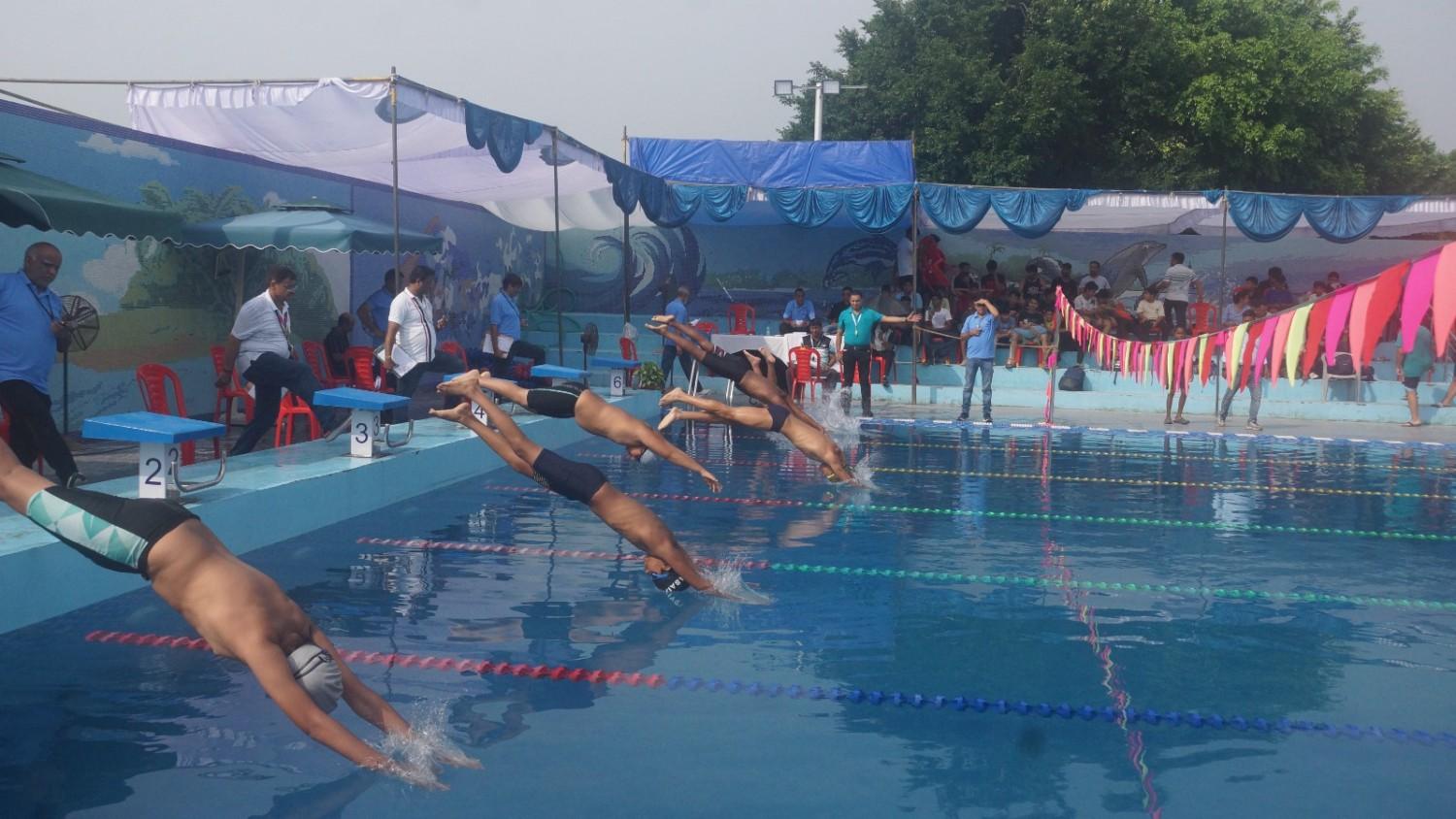 DPS रानीपुर में चल रहे चार दिवसीय CBSE क्लस्टर 19 नार्थ जोन स्विमिंग चैम्पियनशिप के तीसरे दिन एथलीटों ने‌ दिखाया दम-खम