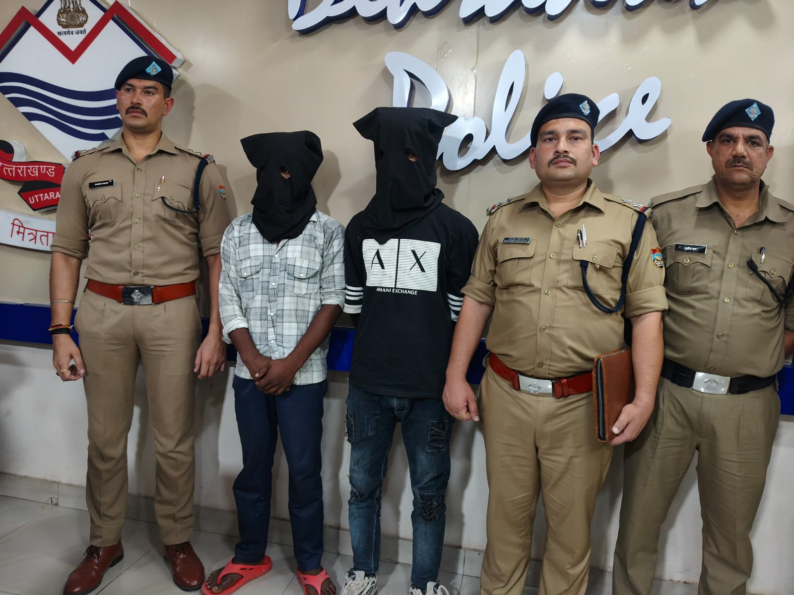 कन्सट्रक्शन साइट पर हरिद्वार के केयर टेकर की हत्या करने वाले 2 गिरफ्तार