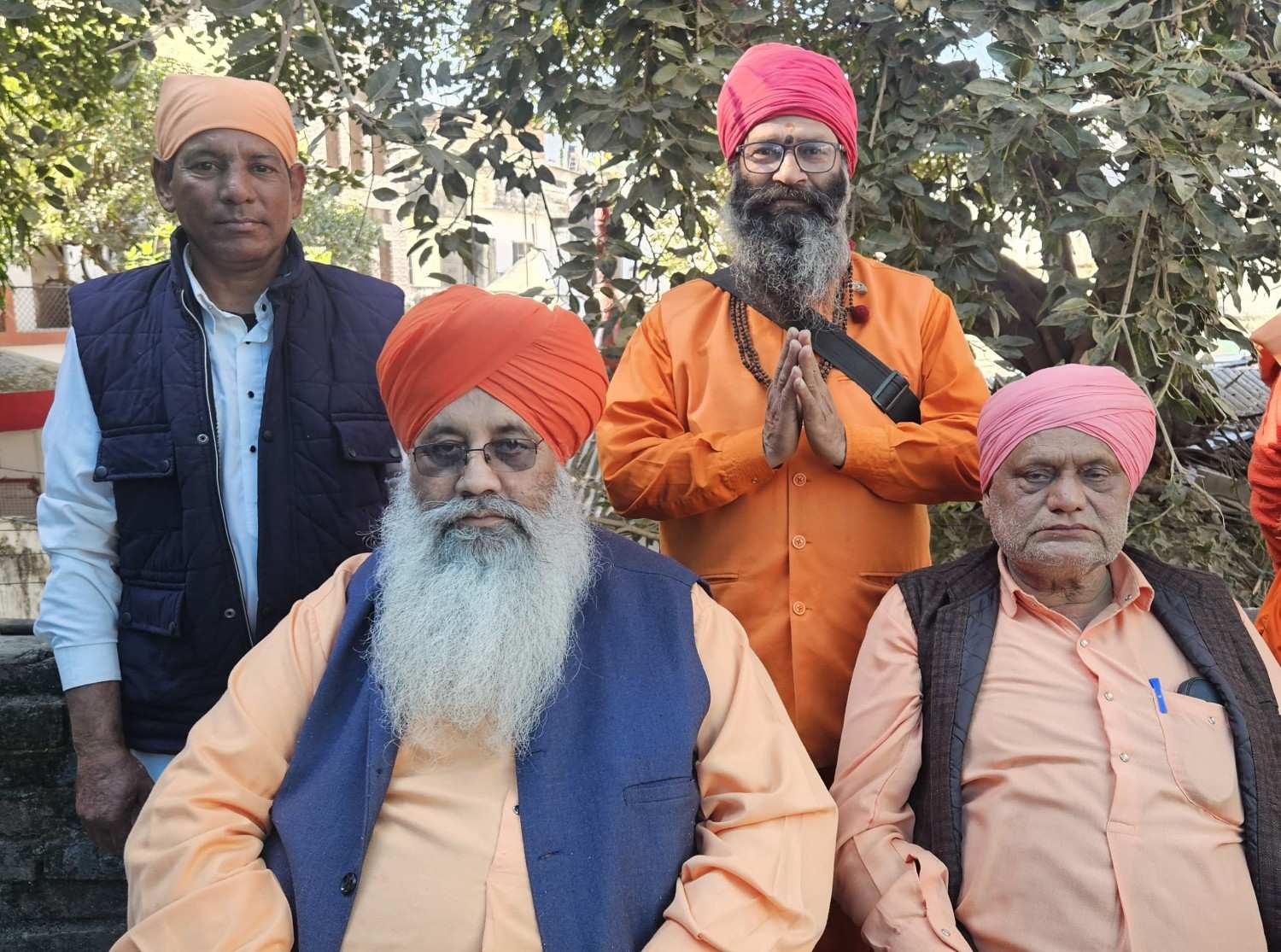 ब्रह्मलीन महंत ईश्वर दास महाराज की 81 वीं पुण्यतिथि पर संतो ने दी श्रद्धांजलि